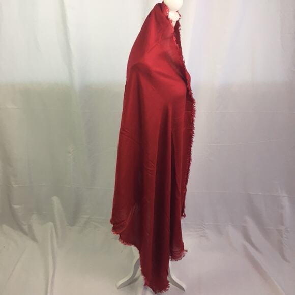 Soft Fringe Scarf Red - Picture 10 of 10